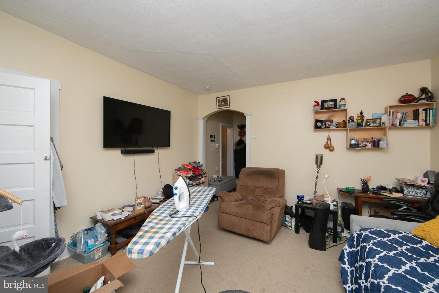 617 Newton Ave Property Photo 16