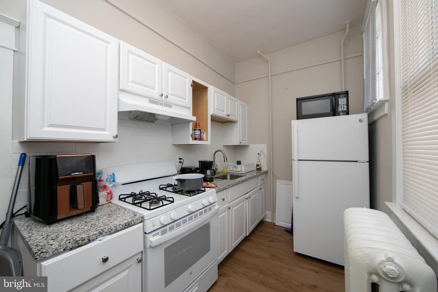 617 Newton Ave Property Photo 28