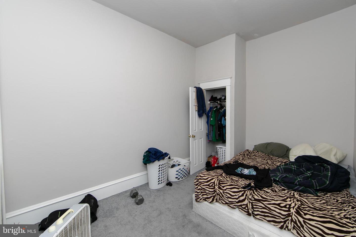 617 Newton Ave Property Photo 33