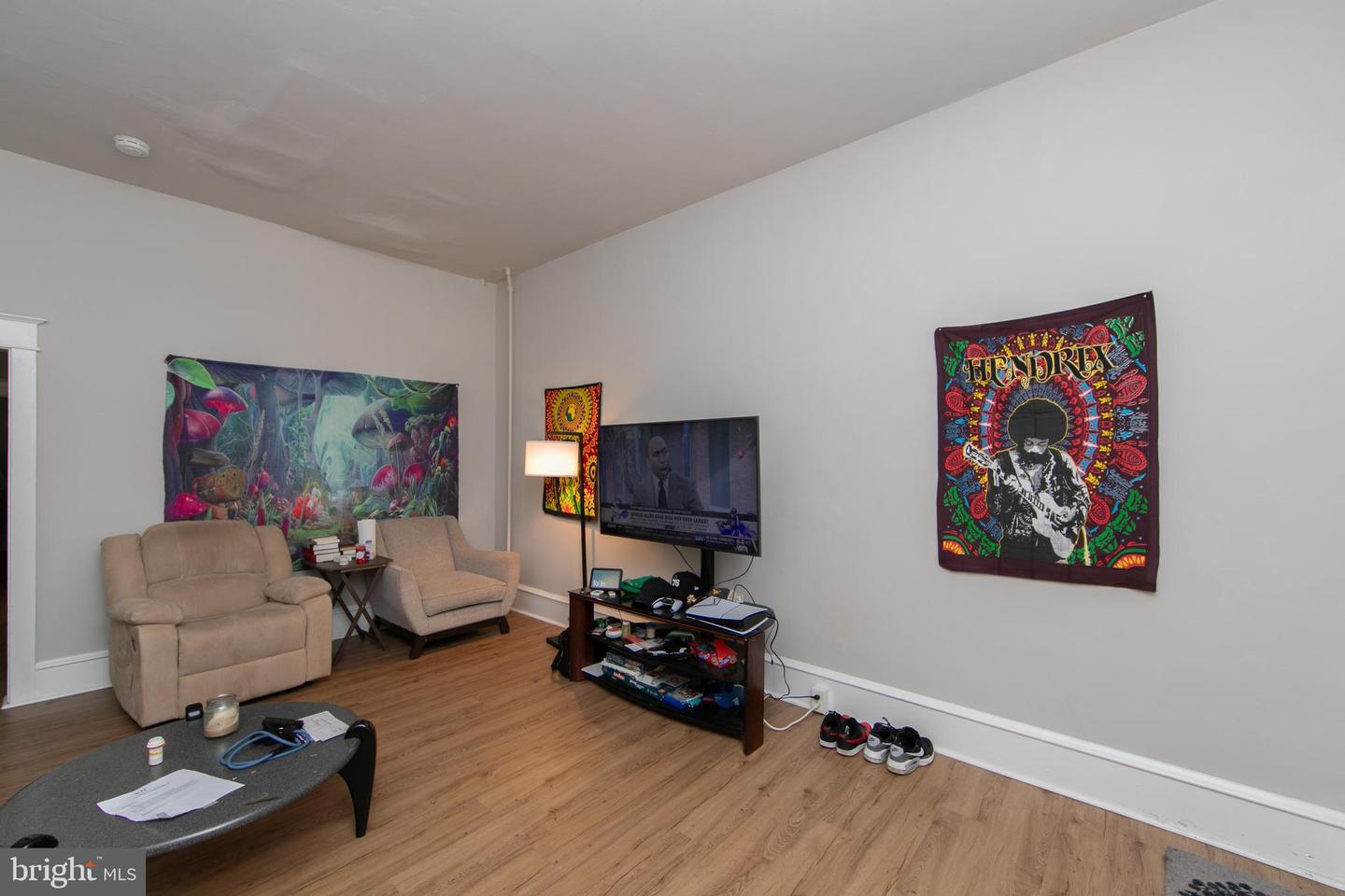 617 Newton Ave Property Photo 43