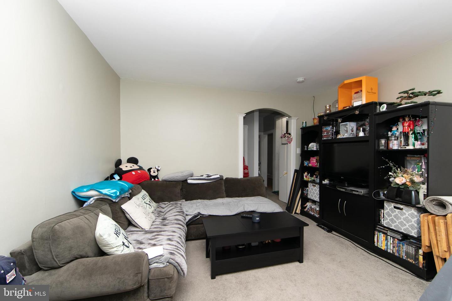 617 Newton Ave Property Photo 69