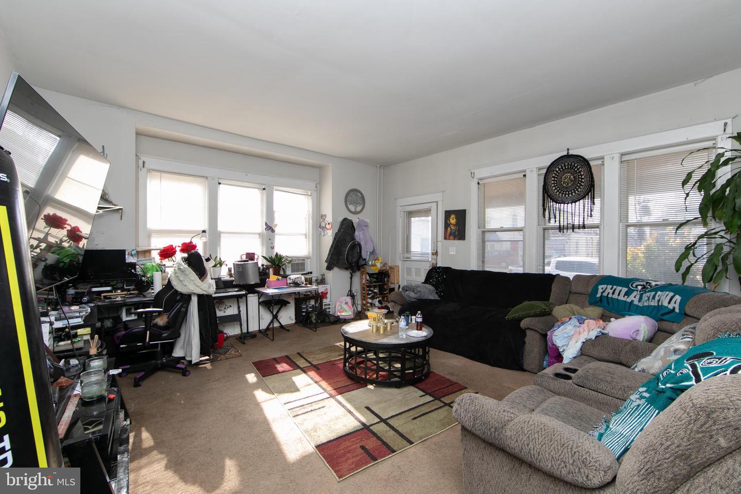 617 Newton Ave Property Photo 100