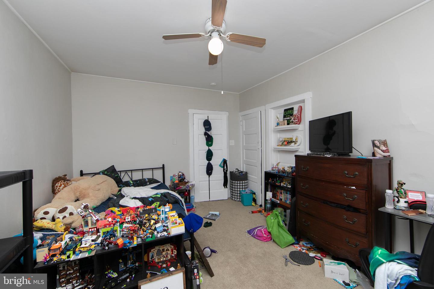 617 Newton Ave Property Photo 105
