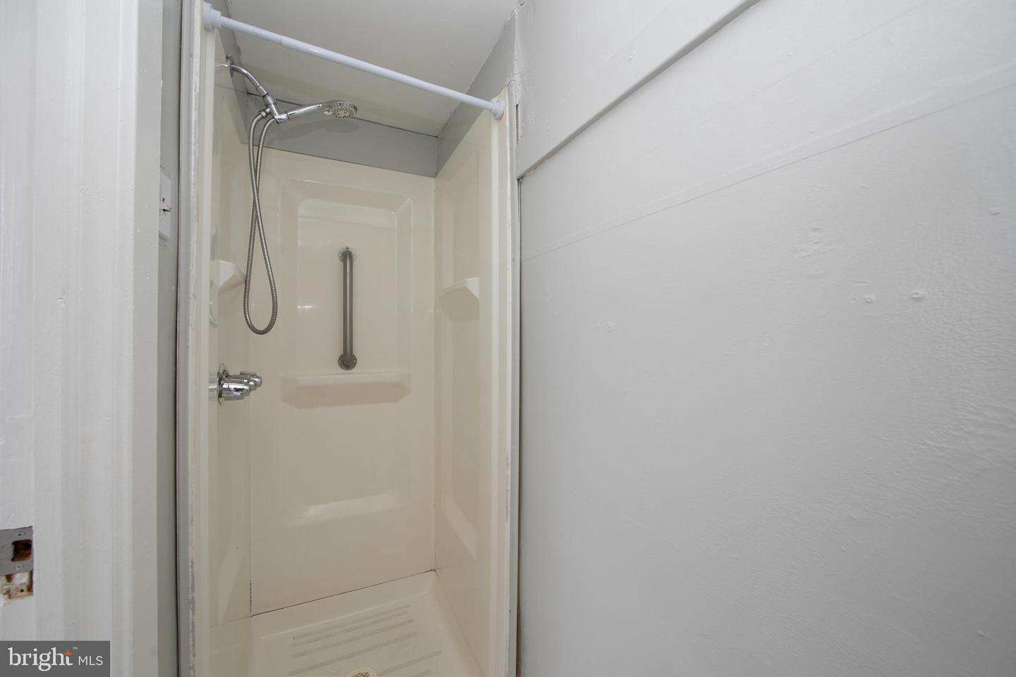 2707 Westfield Ave Property Photo 21