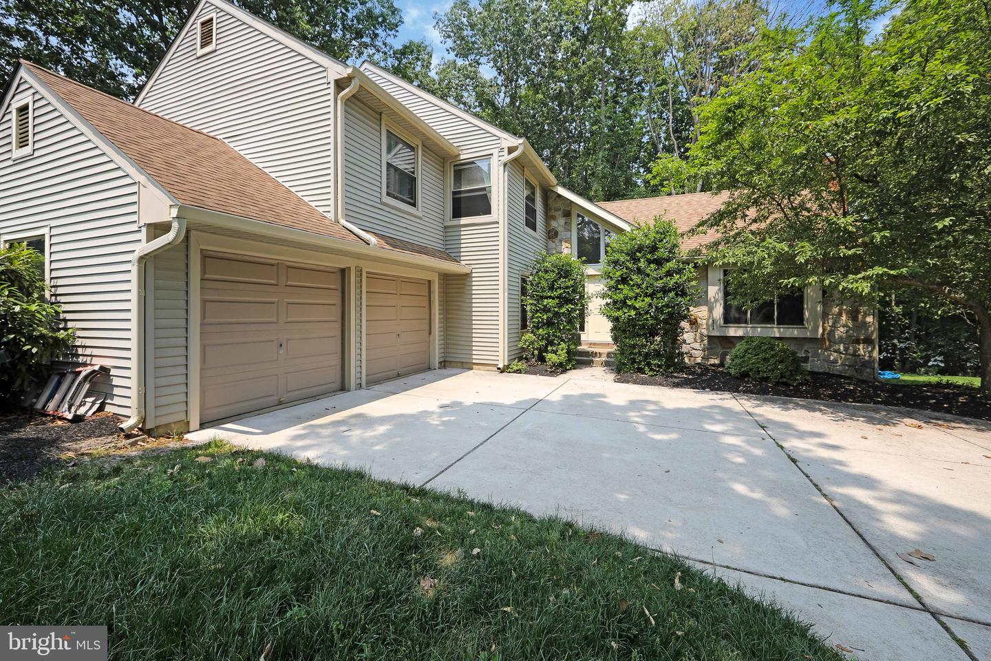 11 Acorn Hill Dr Property Photo 1
