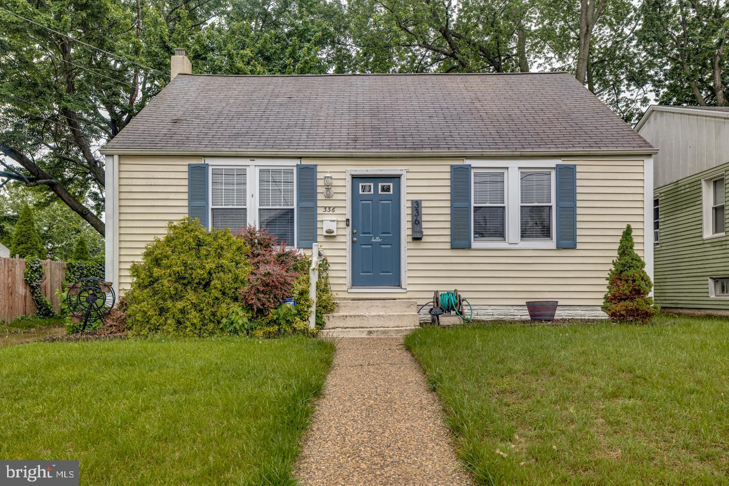 336 1st Ave Property Photo 1