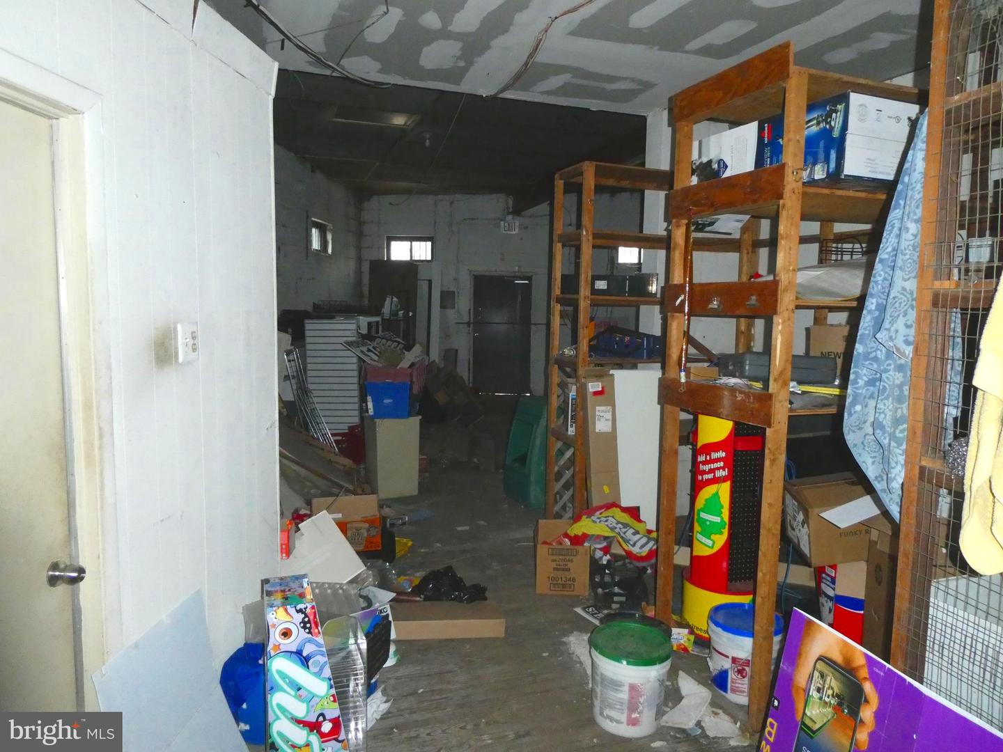 834 W Browning Rd Property Photo 6