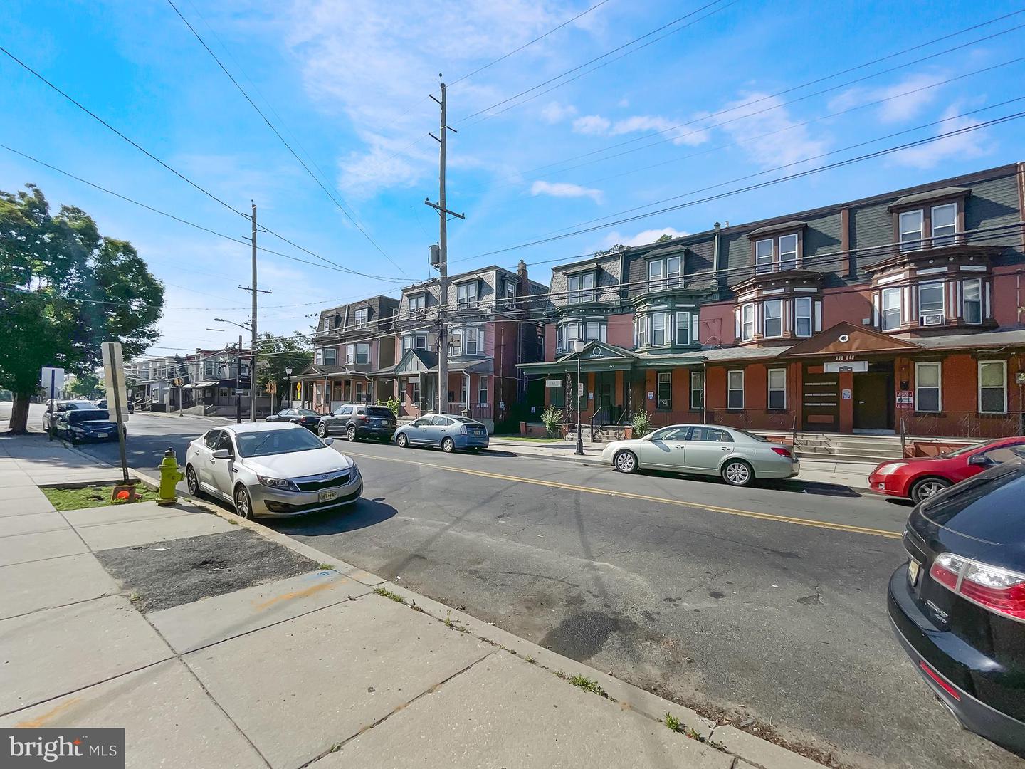 639 State St Property Photo 6