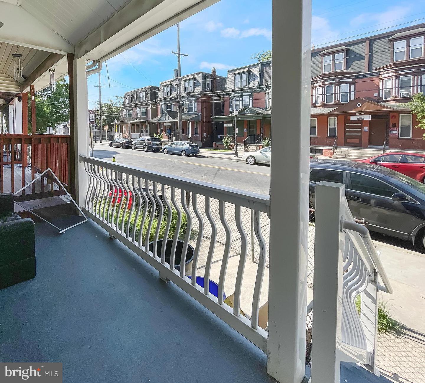639 State St Property Photo 8