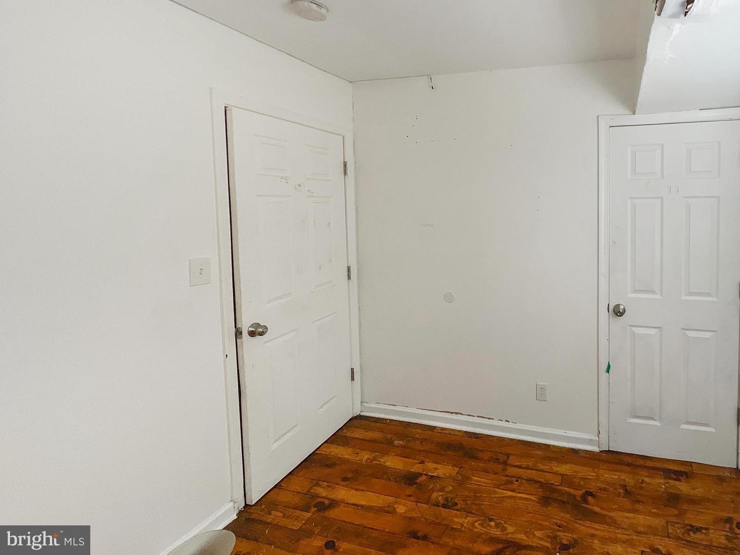 639 State St Property Photo 17