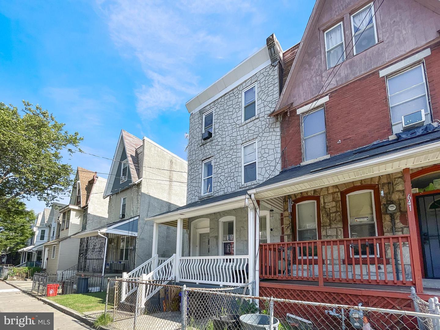 639 State St Property Photo 23