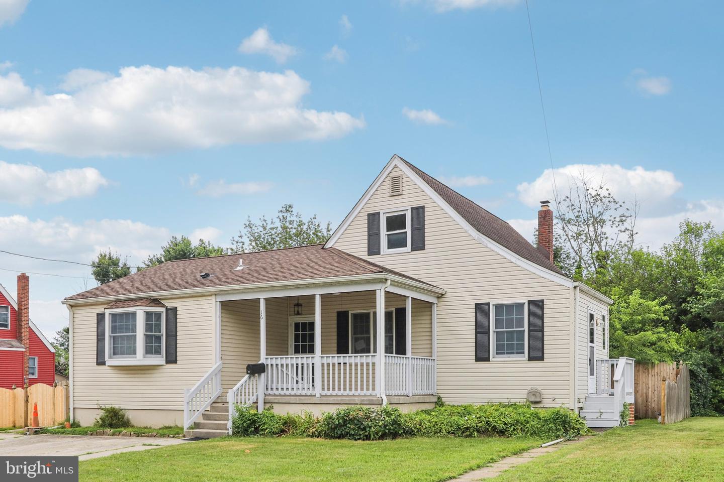 16 Park Dr