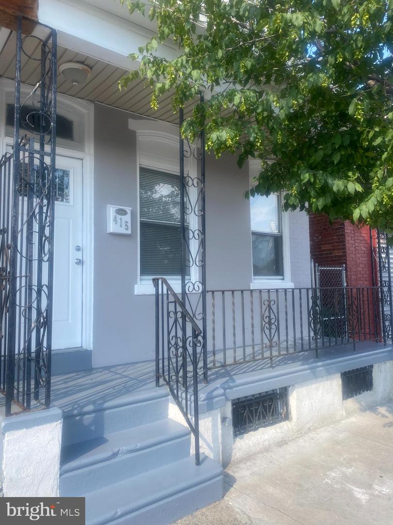 415 Elm St Property Photo 1