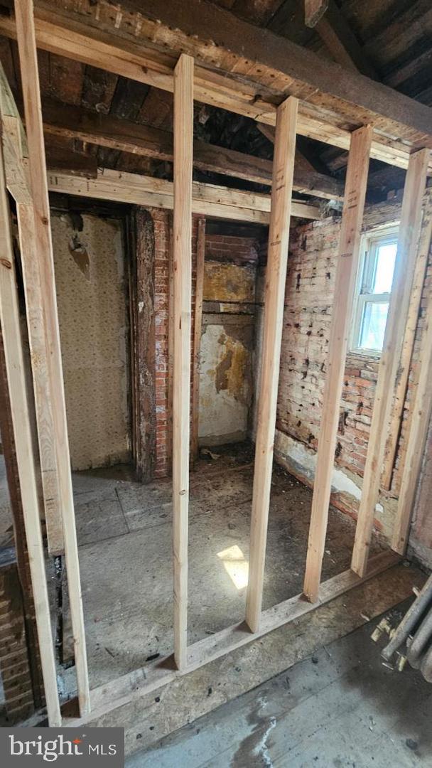 764 Mount Vernon St Property Photo 3
