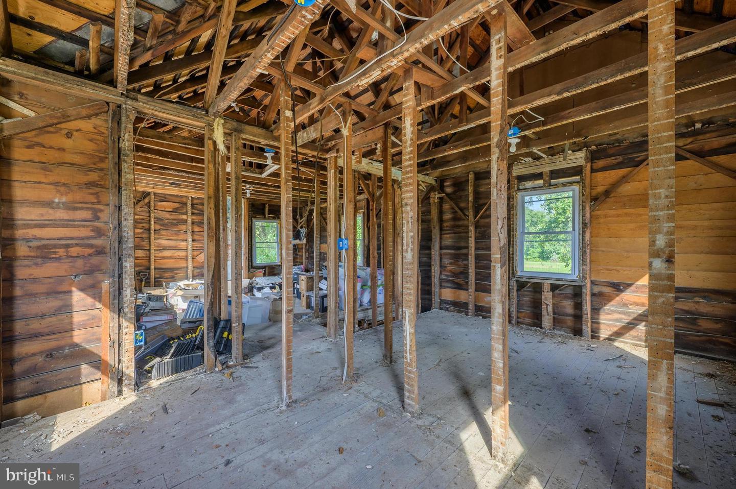 773 Watsontown Rd Property Photo 8
