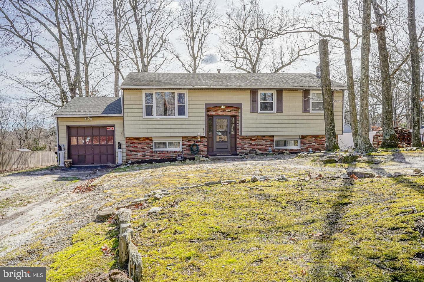 2254 Clifford Ave Property Photo 1