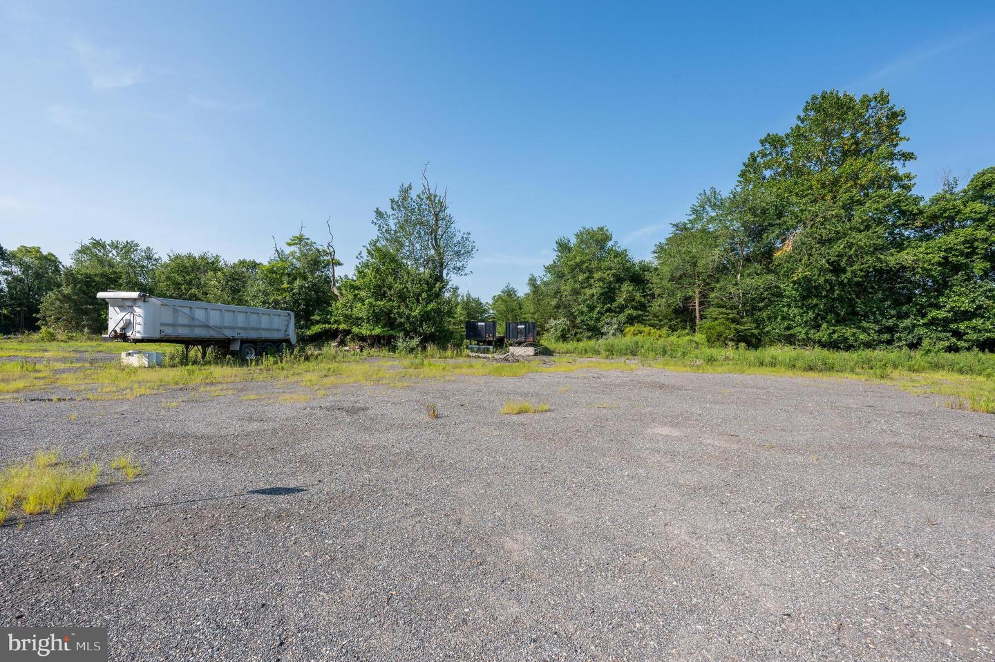 773 Watsontown Rd Property Photo 17