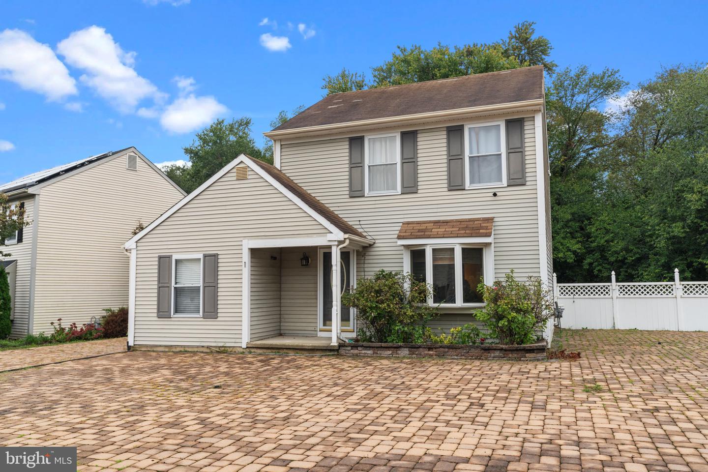 1 Woodhaven Way Property Photo 6