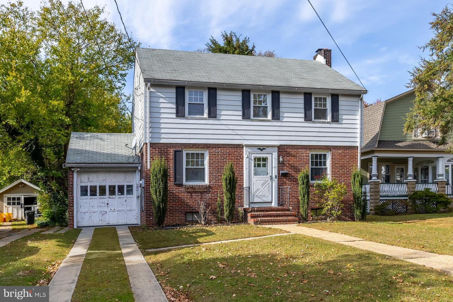 241 Mansion Ave Property Photo 1