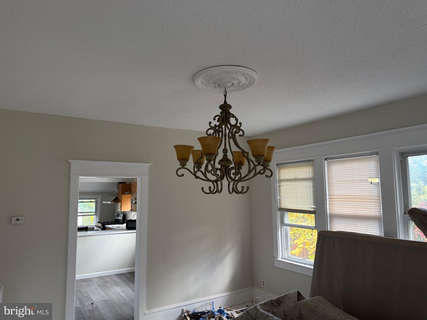 2404 42nd St Property Photo 9