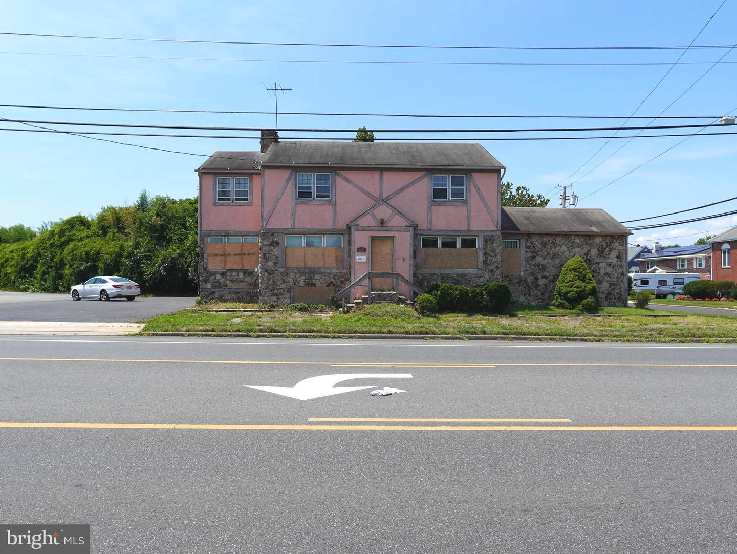 315 N BLACK HORSE PIKE