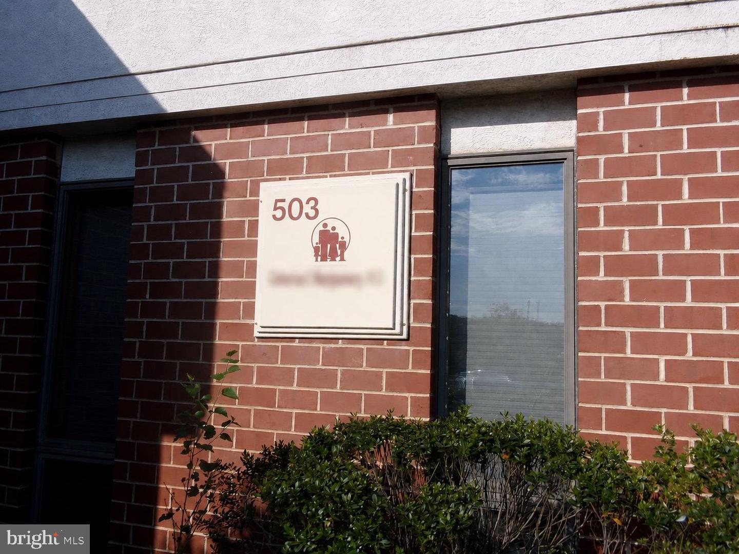 2301 E Evesham Ave #503 Property Photo 2