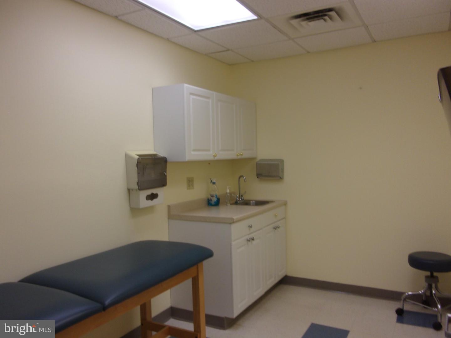 2301 E Evesham Ave #503 Property Photo 13