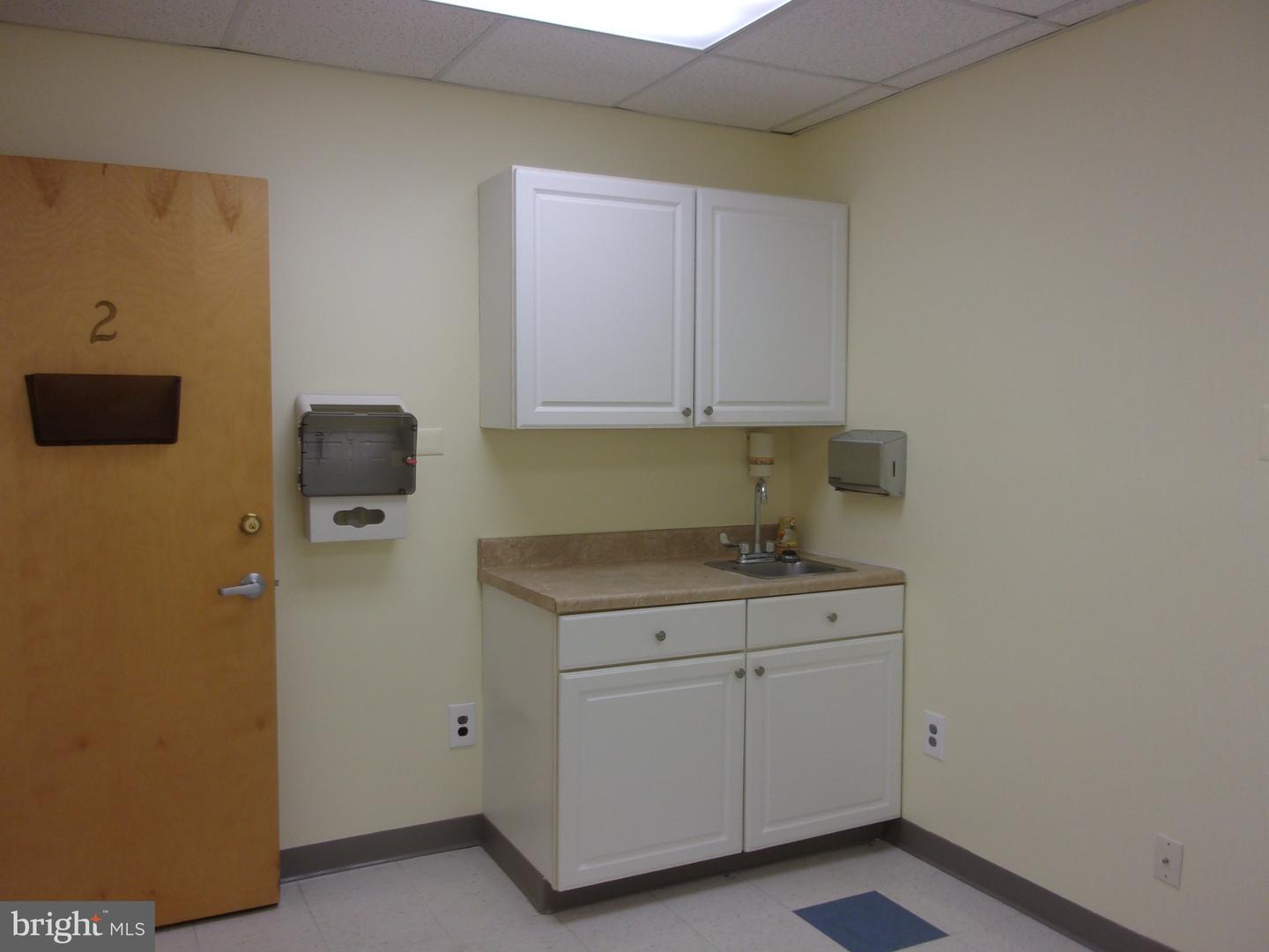 2301 E Evesham Ave #503 Property Photo 15