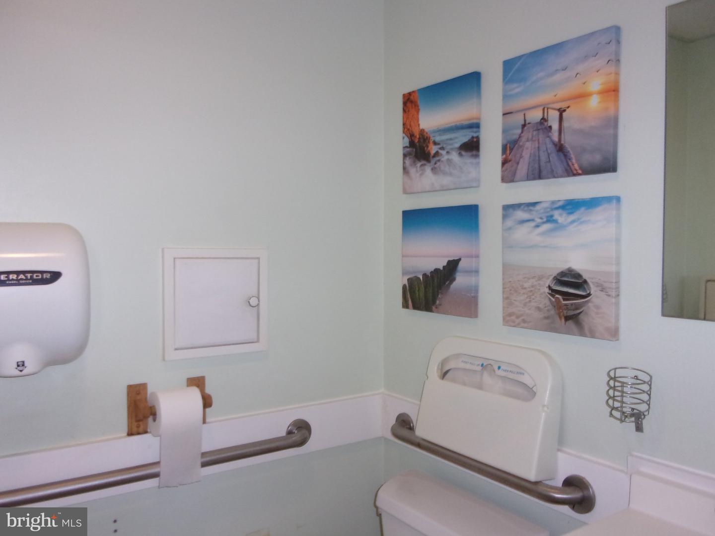 2301 E Evesham Ave #503 Property Photo 20