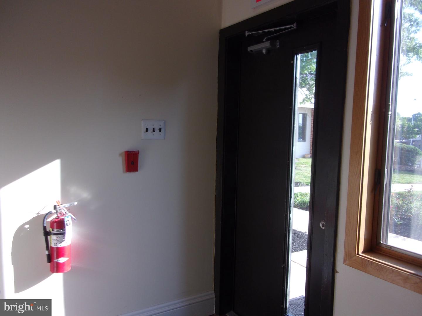 2301 E Evesham Ave #503 Property Photo 22