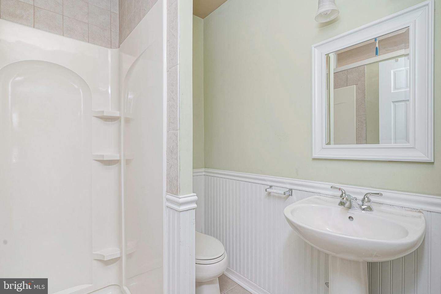 878 Haddon Ave #unit A Property Photo 4