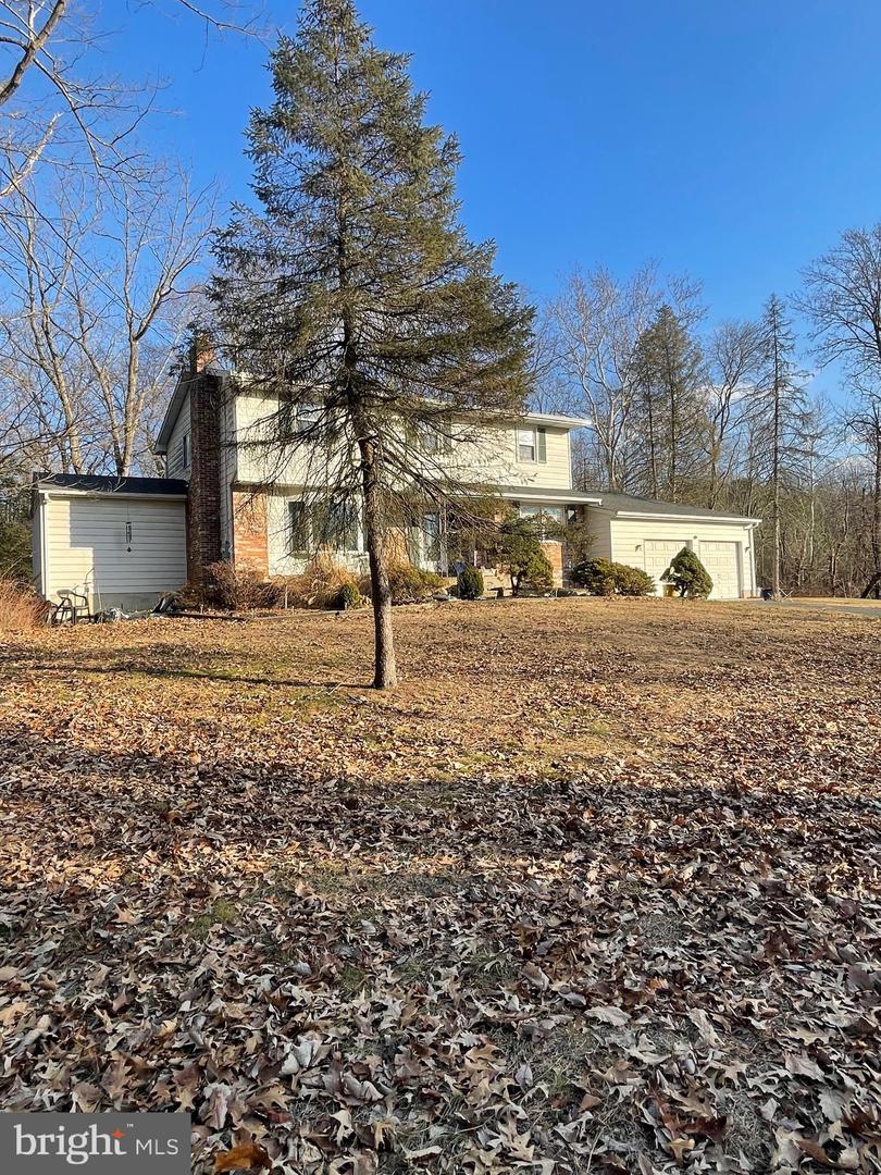 150 N Smith Ter Property Photo 2