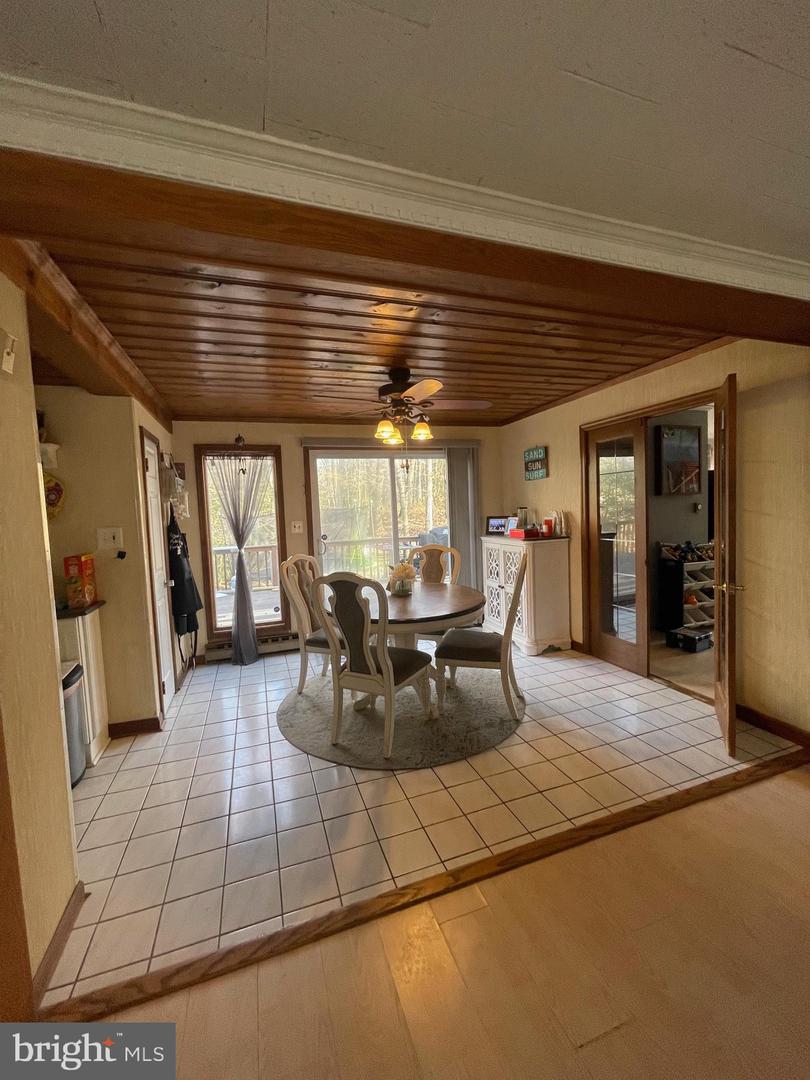 150 N Smith Ter Property Photo 8