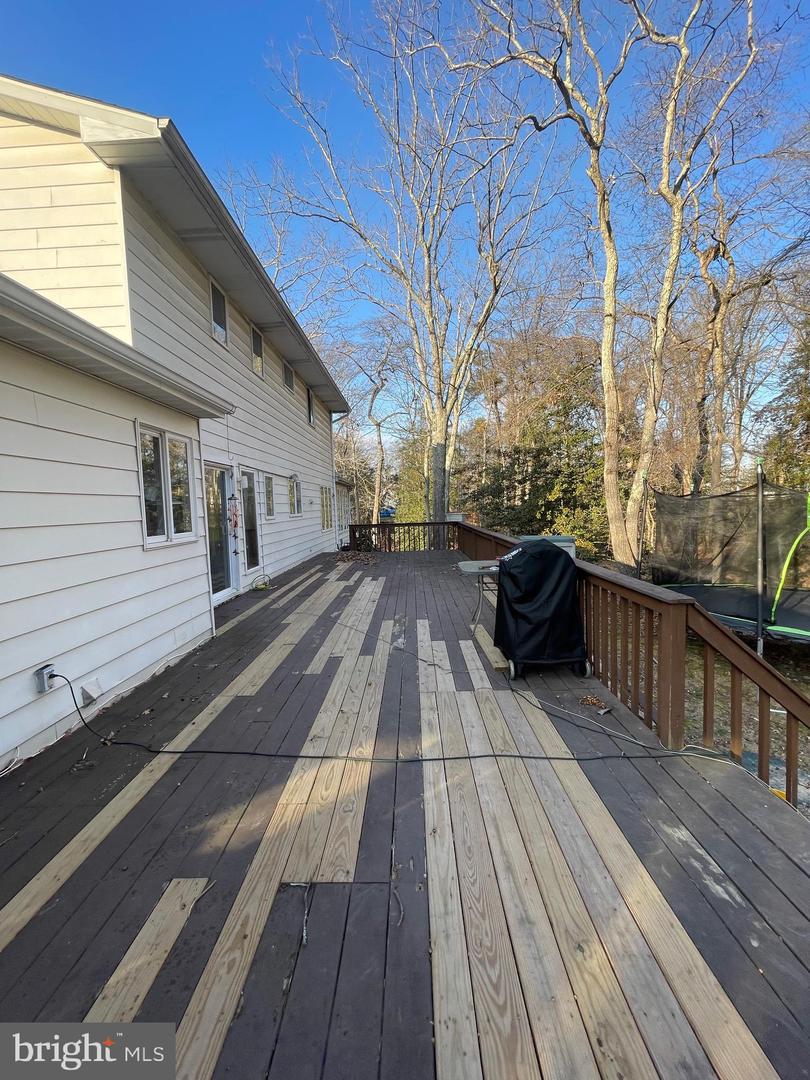 150 N Smith Ter Property Photo 23