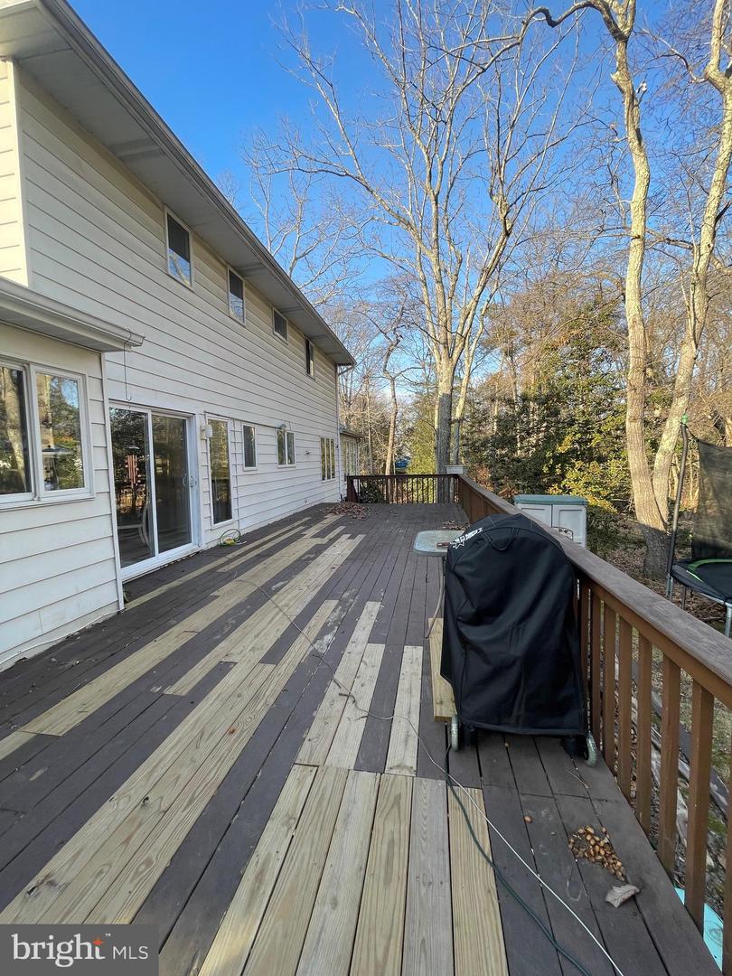 150 N Smith Ter Property Photo 24
