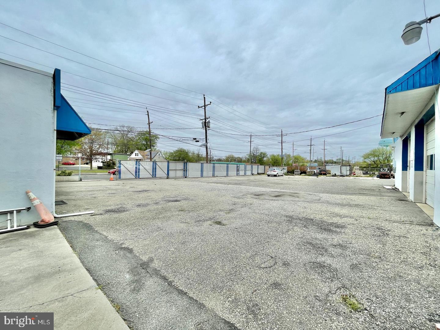502-510 New Broadway Property Photo 7