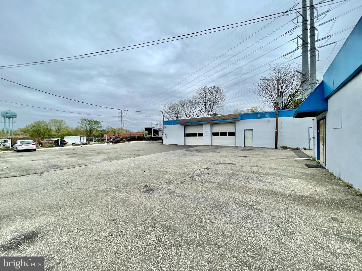502-510 New Broadway Property Photo 8
