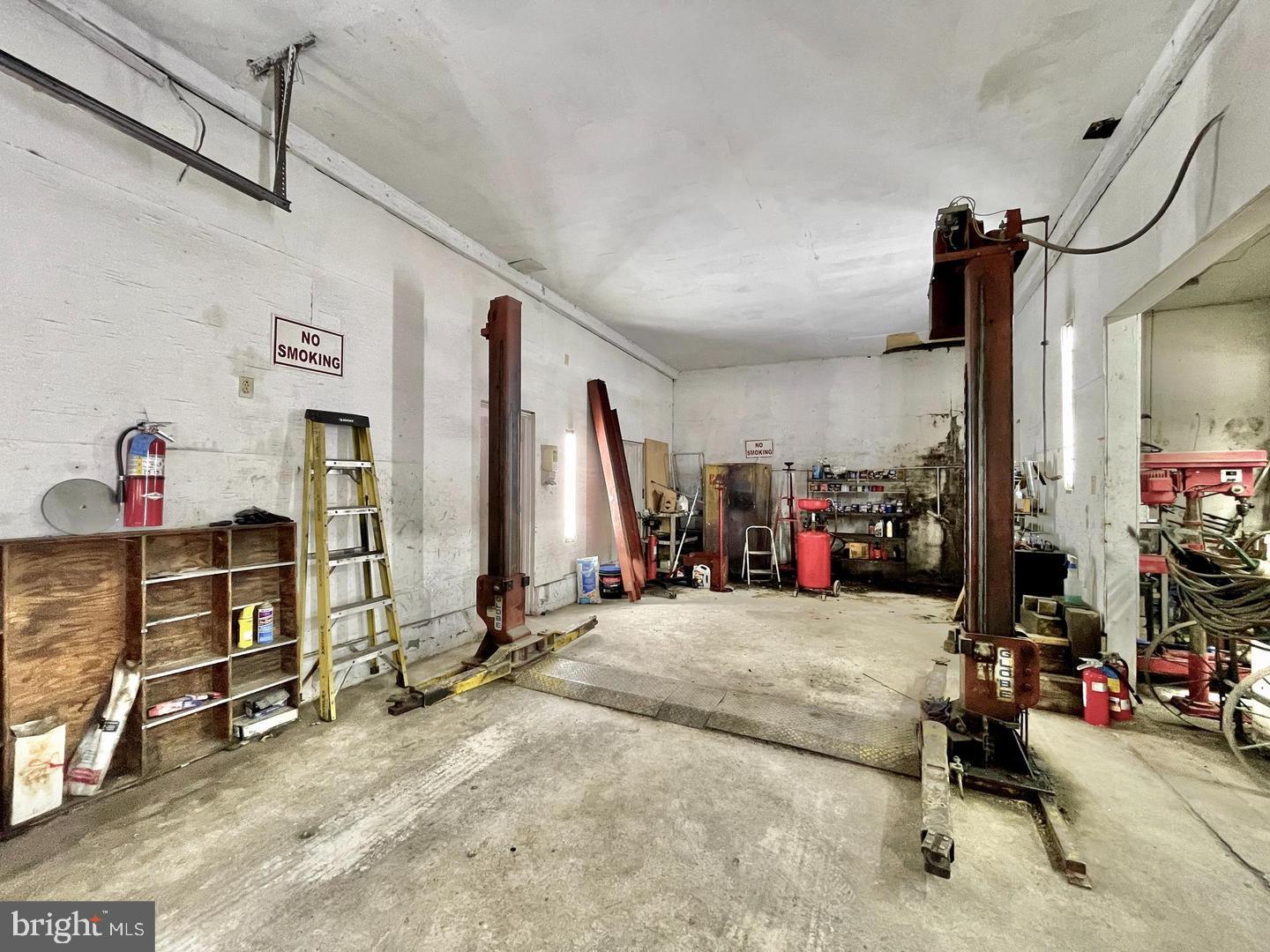 502-510 New Broadway Property Photo 28