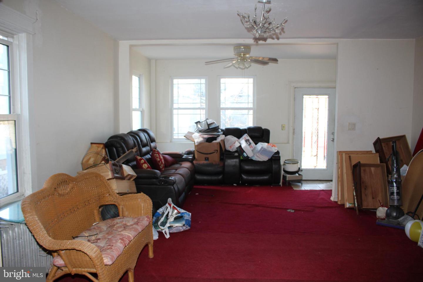 128 Amon Ave Property Photo 4