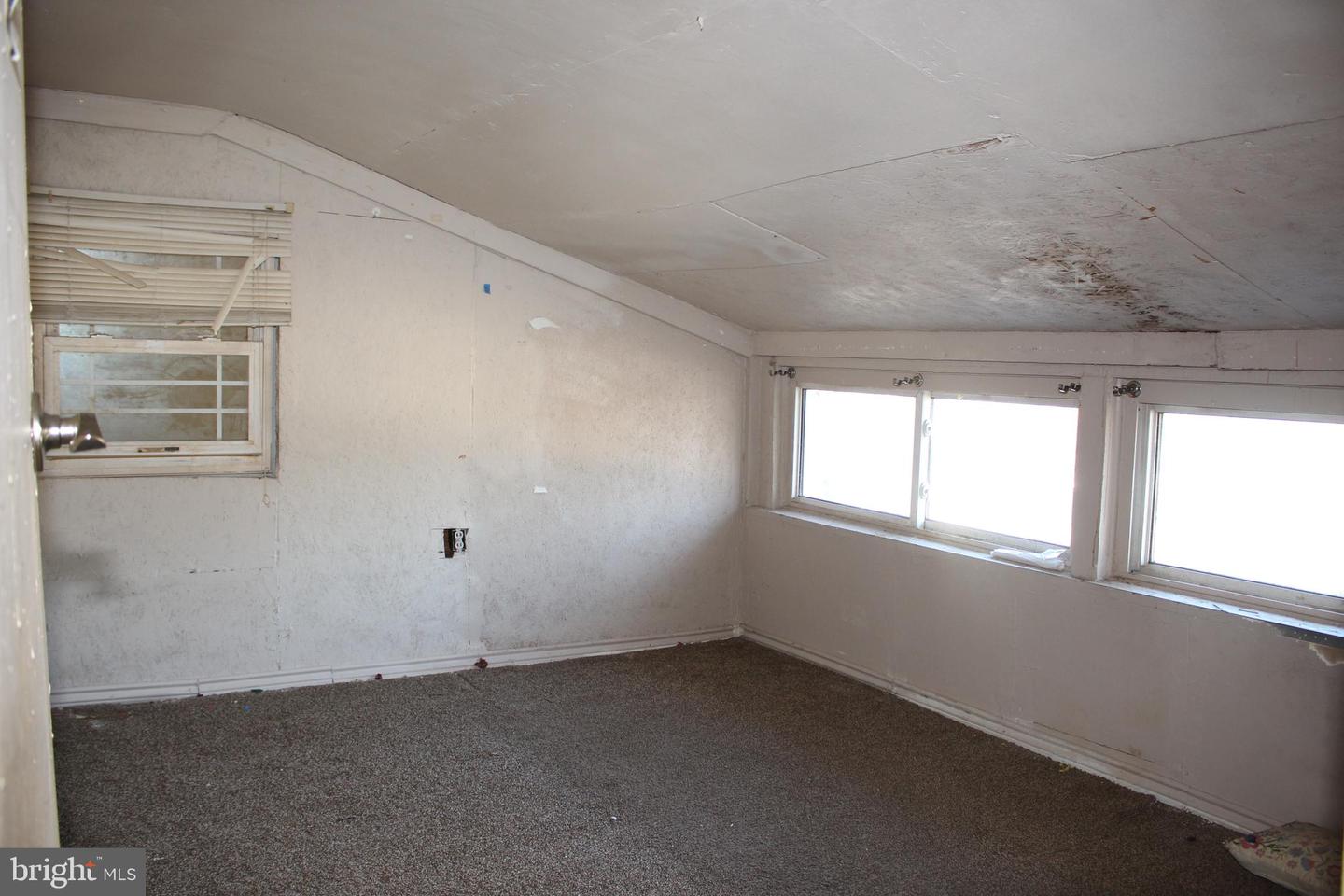 128 Amon Ave Property Photo 13