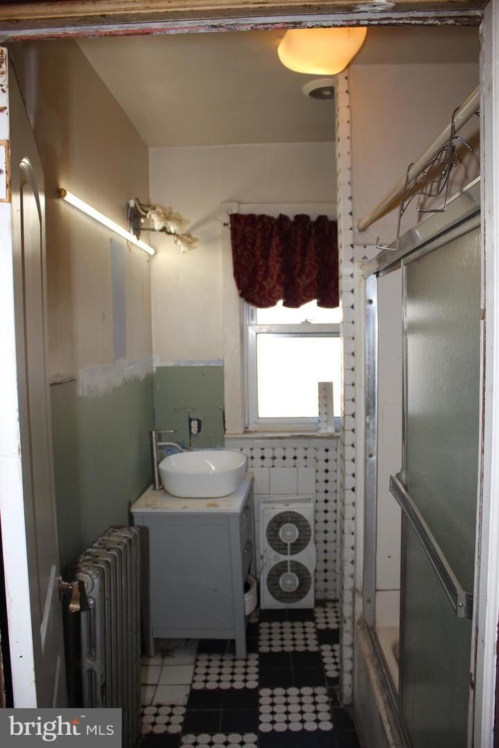 128 Amon Ave Property Photo 29