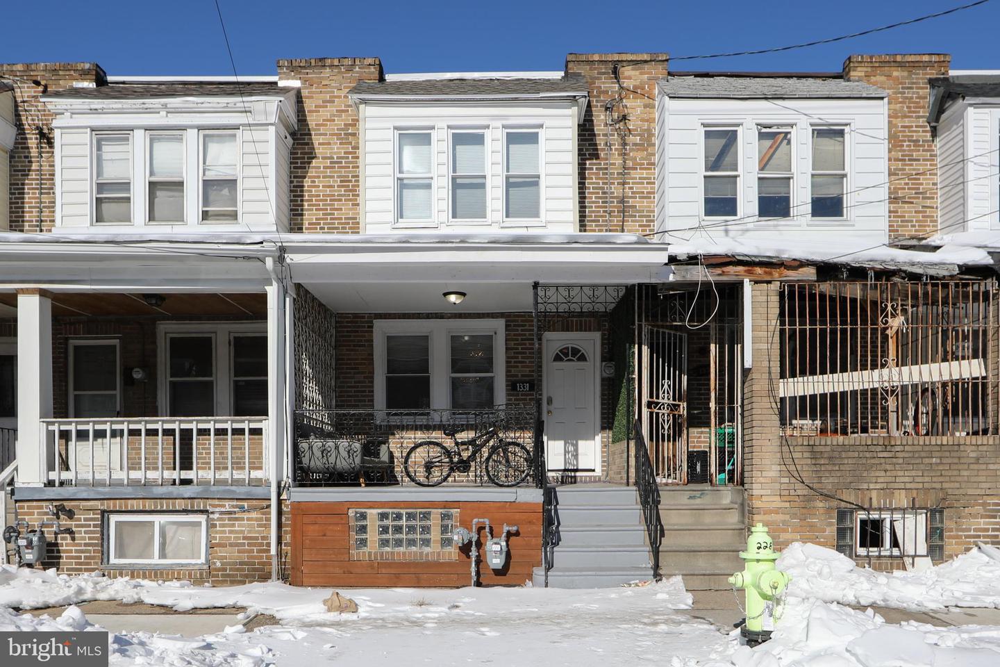 1331 Morton St Property Photo 1