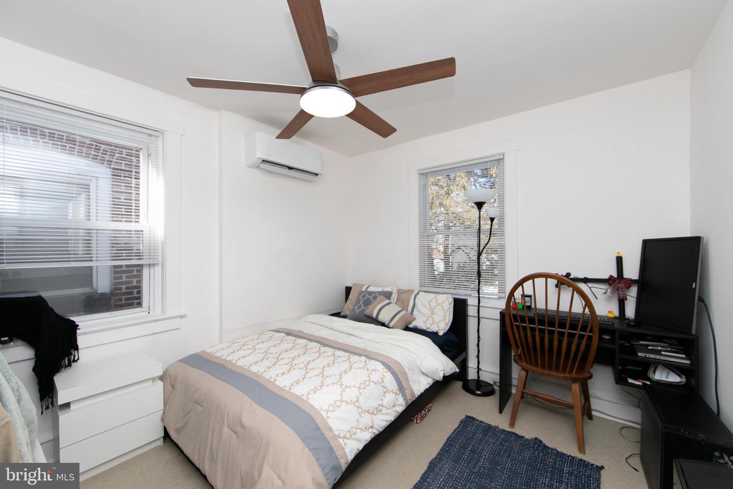 1331 Morton St Property Photo 22