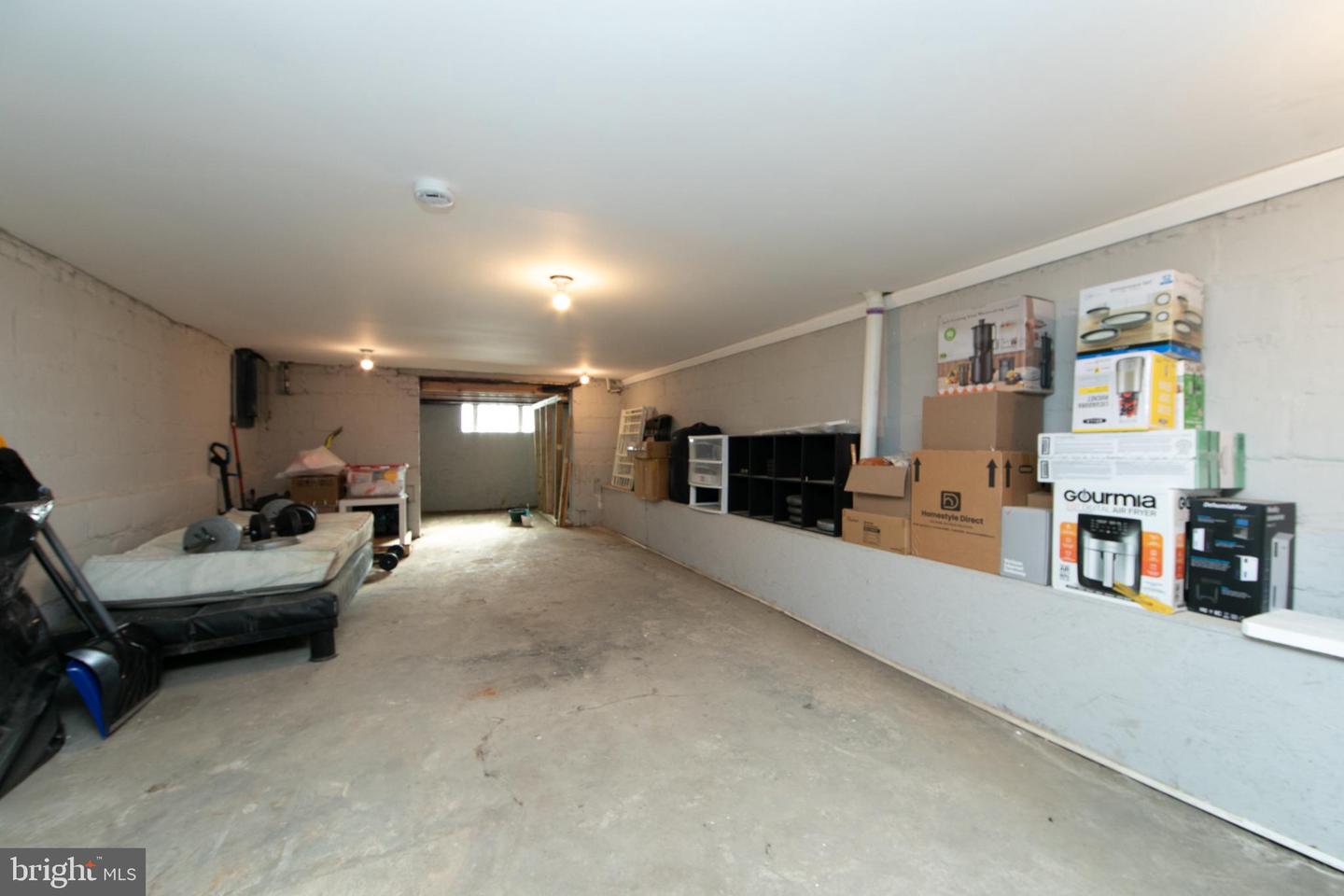 1331 Morton St Property Photo 28