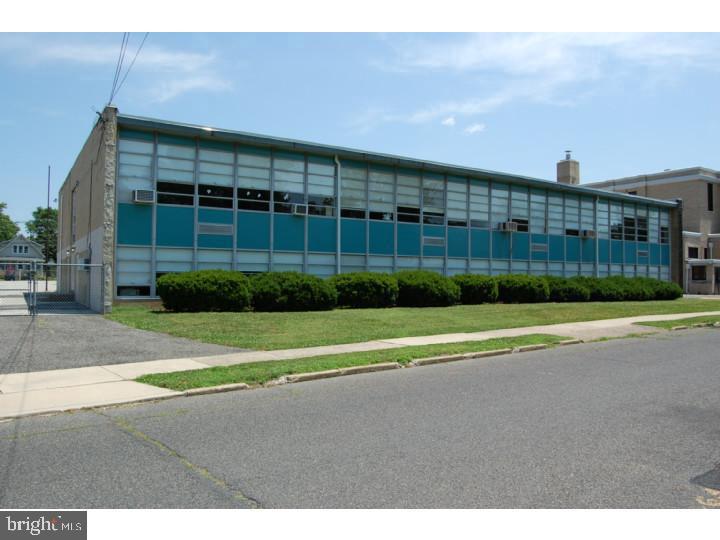 15 Virginia Ave Property Photo 1