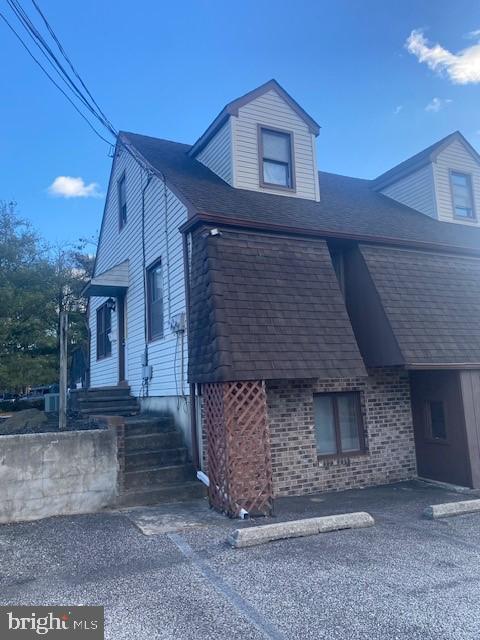 175 WHITE HORSE RD W #2 Property Photo 1