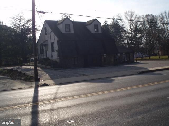 175 White Horse Rd W #2 Property Photo 4