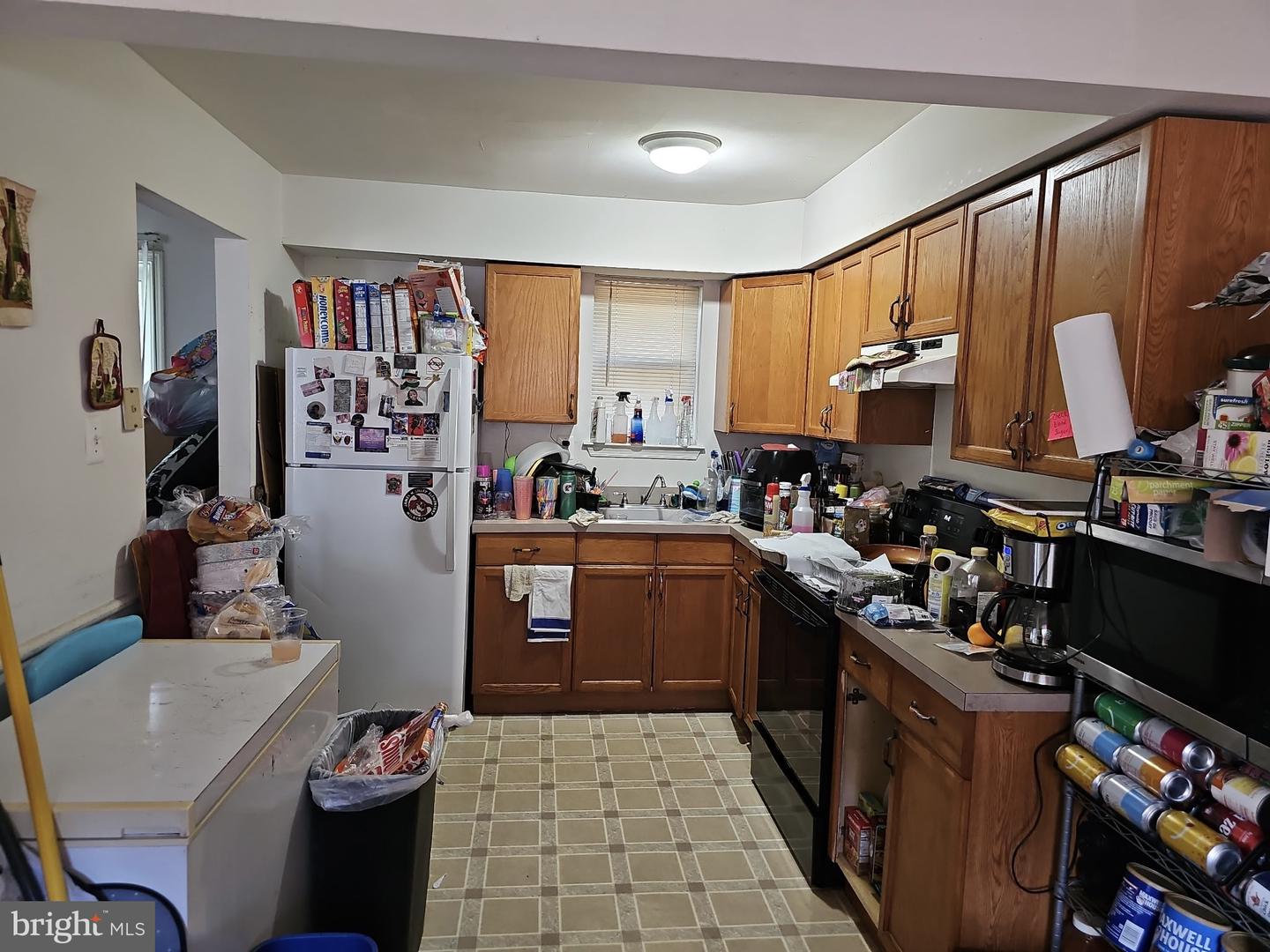 135 Hampshire Rd Property Photo 2