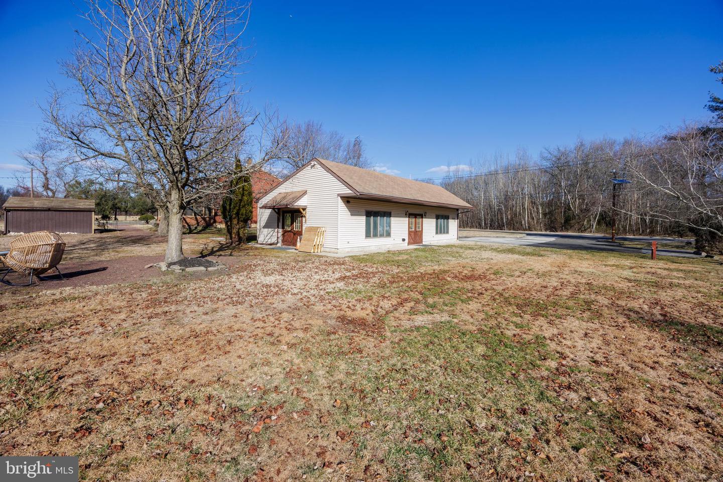 815 Little Gloucester Rd #b Property Photo 11