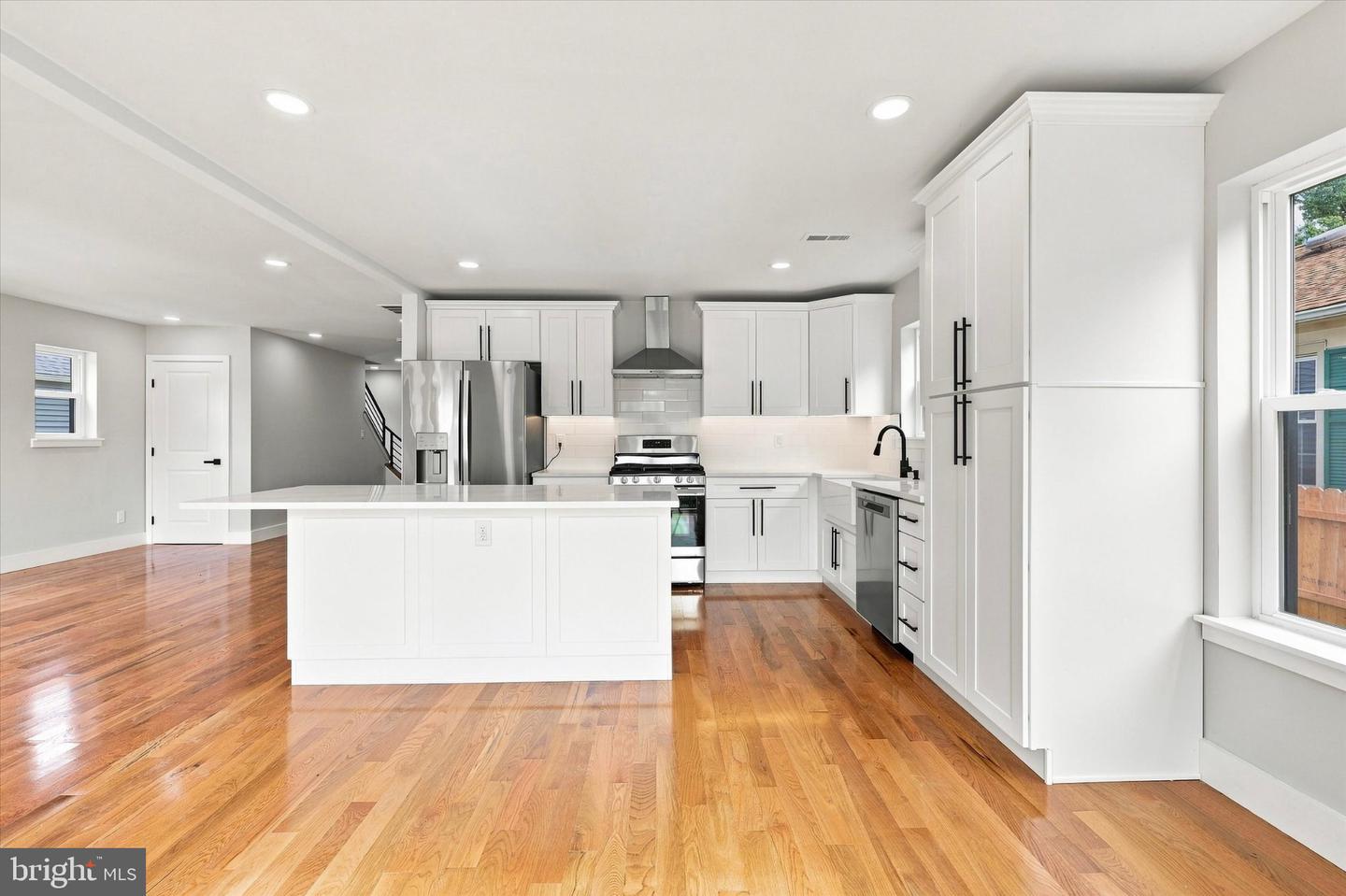 16 Stites Ave Property Photo 7